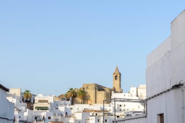 Vejer de la Frontera. İspanya 'nın Endülüs eyaletinin Cadiz ilçesine bağlı tipik bir beyaz köy.