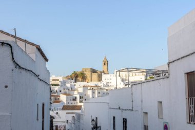 Vejer de la Frontera. İspanya 'nın Endülüs eyaletinin Cadiz ilçesine bağlı tipik bir beyaz köy.