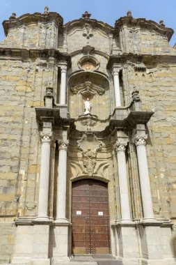 İspanya 'nın Endülüs eyaletinin Cadiz ilçesine bağlı tipik bir İspanyol kıyı kasabası.