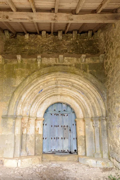 Porta Romanica Dell Eremo Valdeajos Valdeajos Burgos Castilla Leon Spagna — Foto Stock