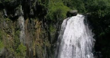 Teletskoye Gölü'nde tekne, Altay