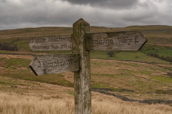 Pennine Way em direção a Great Shunner Fell — Fotografia de Stock