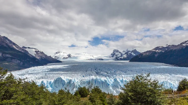Arjantin'de Glacier Perito Moreno üst görünümü