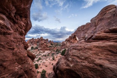 pencereler bölümleri, kırmızı dağ, nadir oluşumlar, kemerler milli park