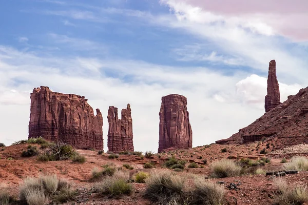 Monument Valley Arizona Yakınlarındaki Nadir Dağlar — Stok fotoğraf