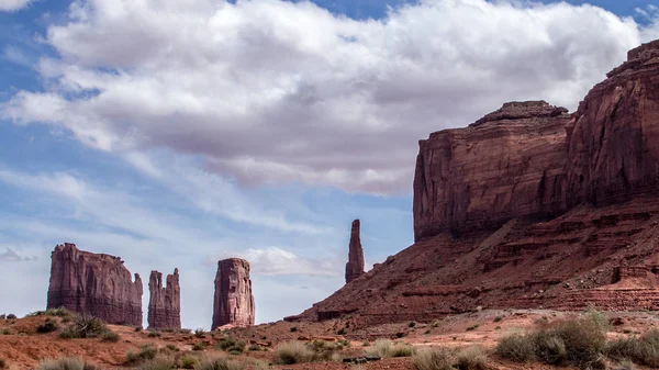 Monument Valley Arizona Yakınlarındaki Nadir Dağlar — Stok fotoğraf