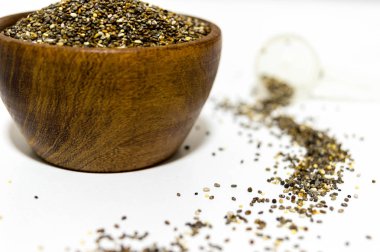 Mancuernas para entrenamiento en el gimnasio.