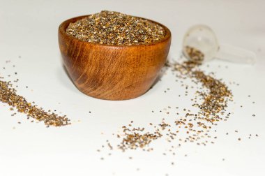 Semillas de chia en la mesa.