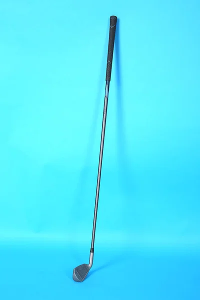 Zdjęcie Golf Stick Izolowane Niebieskim Tle — Zdjęcie stockowe