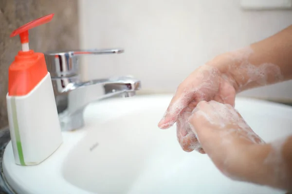 Wash Hands Liquid Soap Gently Stay Prevent Backterias Infections — Stock Photo, Image