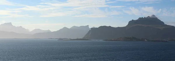 Die Fjorden Leknes — Stockfoto