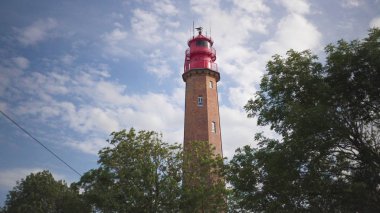 Almanya'nın baltık denizinde Fehmarn adasında Deniz Feneri Fluegge