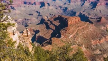 Büyük Kanyon 'un dik yamaçları, Arizona, ABD.