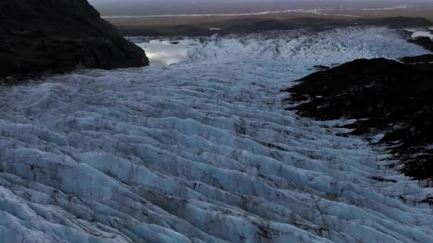 Vista aérea del glaciar desde arriba — Vídeo de stock