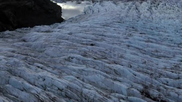 Vista aérea del glaciar desde arriba — Vídeo de stock