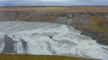 Godafoss Şelalesi Havalimanı. İzlanda 'nın en görkemli şelalelerinden biri..