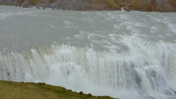 Godafoss Şelalesi Havalimanı. İzlanda 'nın en görkemli şelalelerinden biri.. — Stok video