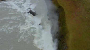 Godafoss Şelalesi Havalimanı. İzlanda 'nın en görkemli şelalelerinden biri..