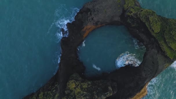 Aerial top view of the Small Island at Dyrholaey, Iceland — Stock Video