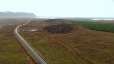 İzlanda 'daki Kerio volkan kraterinin hava manzarası