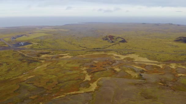 Jornais Ocidentais Aéreos da Islândia panorama de Troed Scenic Lookout ao longo Djupvegur — Vídeo de Stock