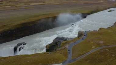 Godafoss Şelalesi Havalimanı. İzlanda 'nın en görkemli şelalelerinden biri..