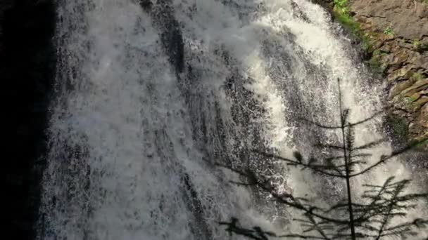 Cachoeira Alta Montanha Primavera — Vídeo de Stock