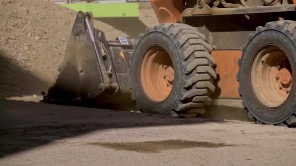 Bulldozer Empurrando Cascalho Canteiro Obras — Vídeo de Stock