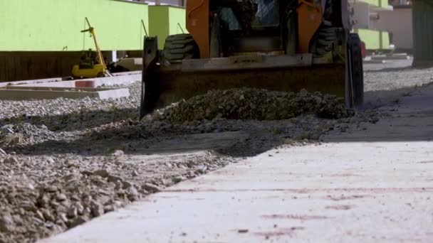 Bulldozer Empurrando Cascalho Canteiro Obras — Vídeo de Stock