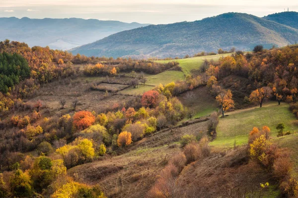 Erstaunliche Herbst Blick Auf Eine Bergwiese Zentralen Teil Des Balkan — Stockfoto