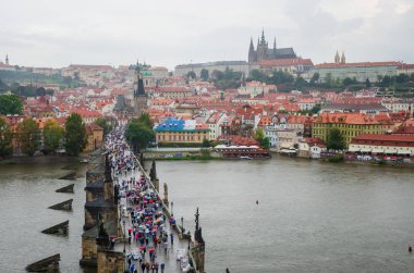 Prag yağmurlu bir günde