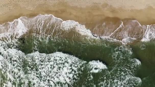 Flygfoto Över Det Turkosa Vattnet Svarta Havet Ovanför Vågor Och — Stockvideo