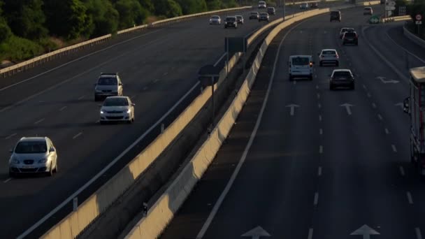 セビリア スペイン 2019 午後の光の下で道路を走行する車両のウルトラHd 航空写真 道路上の安全な運転 往復で彫刻 — ストック動画