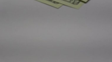 4k yakın çekim. 20 dolarlık banknotlar. Nakit arka plan. 20 gerçek dolar. İyi kazanç Maaş verilmesi. Kredi yüzdesi Bordrosu. Başarılı bir iş. Dolly sürgü atış.
