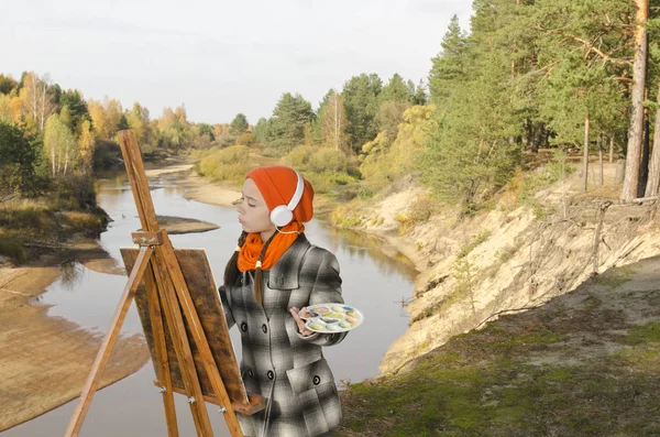 Girl Painting Landscape — Stock Photo, Image