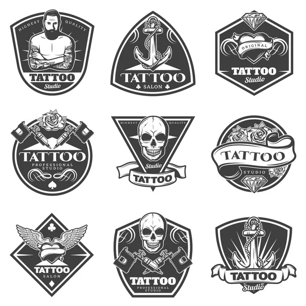 Monocromo tatuaje salón etiquetas conjunto — Vector de stock