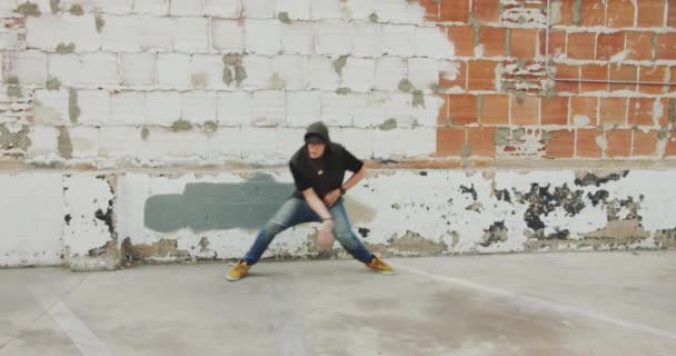 Young Man Dancing Hip Hop City Street Front Brick Wall — Stock Video