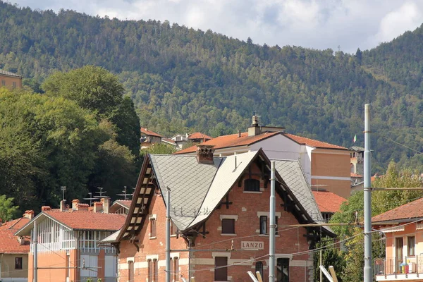 Lanzo, Italia - settembre 2020: La stazione ferroviaria — Foto Stock