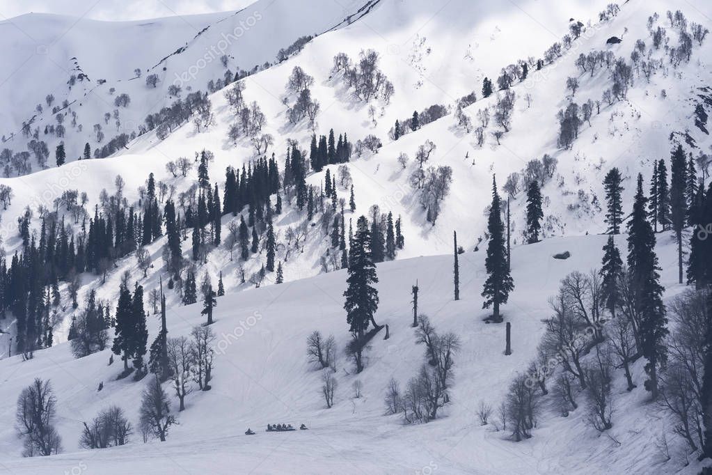 Apharwat Peak Phase 2 World's highest gondola ride is one of the main attractions of Gulmarg tourism summit to enjoy activities like skiing, ski bikes, sledging, snow mobile