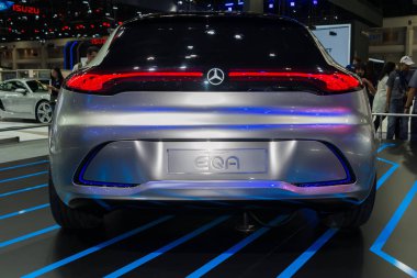 Bangkok, Tayland: 28 Kasım 2018-büyük olay araba gösterisi motor Expo 2018 Impact Arena, Muang Thong Thani içinde Nonthaburi, Tayland Mercedes Benz EQA konsept elektrikli araba