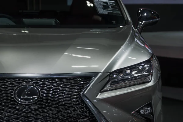 Bangkok, Tayland: 28 Kasım 2018-Lexus RX 300 süper SUV güzel baş ışığı olay araba gösterisi motor Expo 2018 Impact Arena, Nonthaburi içinde Muang Thong Thani, Tayland