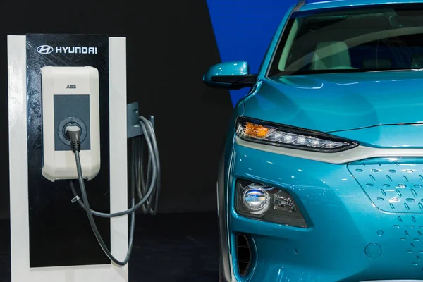 Bangkok, Tayland: 28 Kasım 2018-büyük olay araba gösterisi motor Expo 2018 Impact Arena, Muang Thong Thani içinde Nonthaburi, Tayland Hyundai Kona elektrikli araba kavramı elektrikli araba