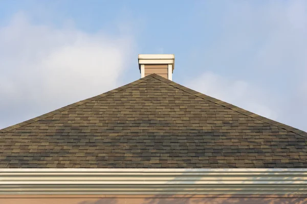 Modern Rubber Roof Tiles Blue Sky — Stock Photo, Image