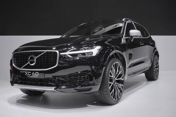 Бангкок, Таиланд - 26 марта 2019 года: Концепт-кар Audi e-tron GT для экономии окружающей среды представлен на 40-м Международном автосалоне в Бангкоке 2019 года в Таиланде
