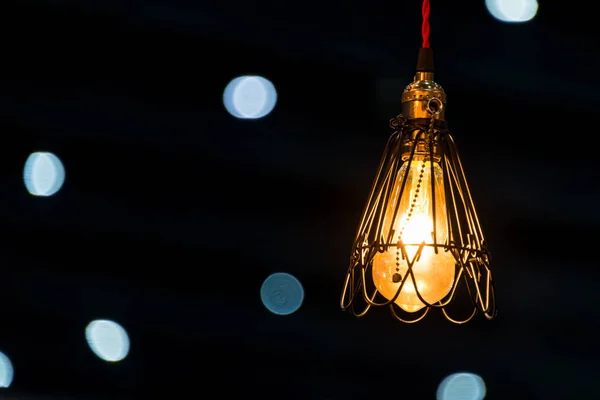 Sufitowe Nowoczesne Lampy Oświetlenie Żarówki Ozdoba Współczesnej — Zdjęcie stockowe