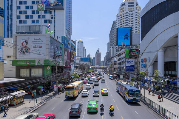 BANGKOK, THAILAND - Aril 4, 2019 : Traffic congestion at afternoon during on Pratunam commercial area to World Trade Center the shopping and business capital of Bangkok, Thailand.