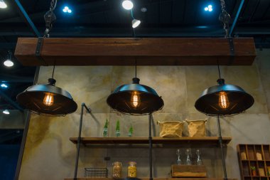 Vintage üç siyah metal tavan lambası iç aydınlatma ampuller dekorasyon çağdaş