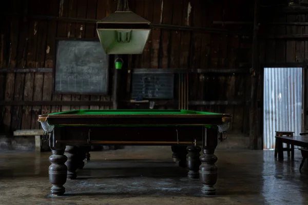 Velho Bilhar Snooker Mesa Bilhar Estilo Vintage Clássico Rural País — Fotografia de Stock