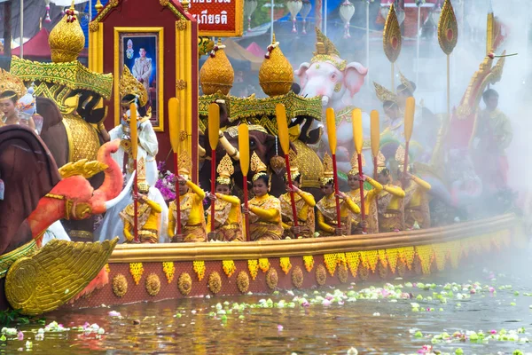 Samut Prakan Thailand Oct 2018 Boat Parade Lotus Ontvangend Festival — Stockfoto