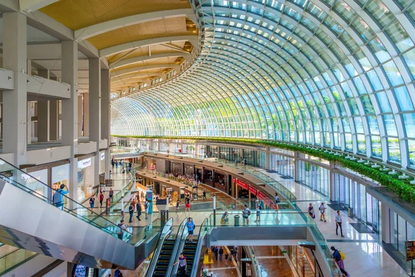 Singapur Julio 2018 Hermosa Arquitectura Interior Del Atrio Del Centro — Foto de Stock